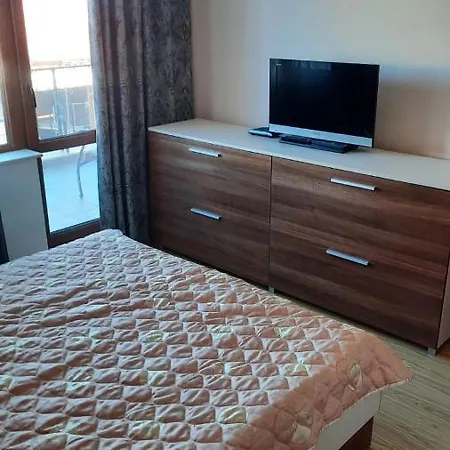 Nesebar Guest House * Несебр